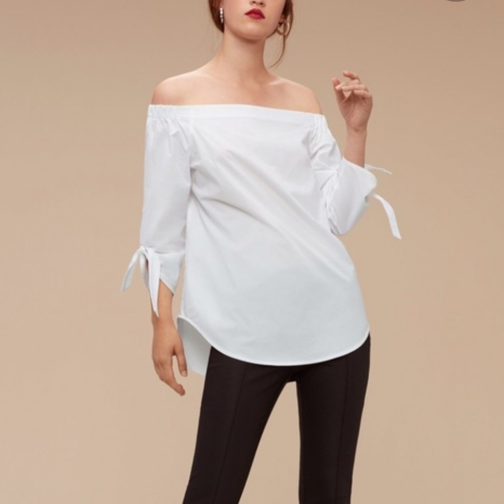 ❌ SOLD 🌟 2/$30 Babaton Malik Blouses - Picture 8 of 9